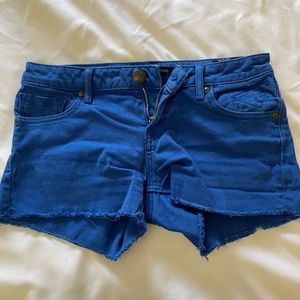 womens shorts